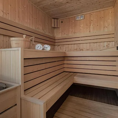 Cozy In With Sauna * Nowecin